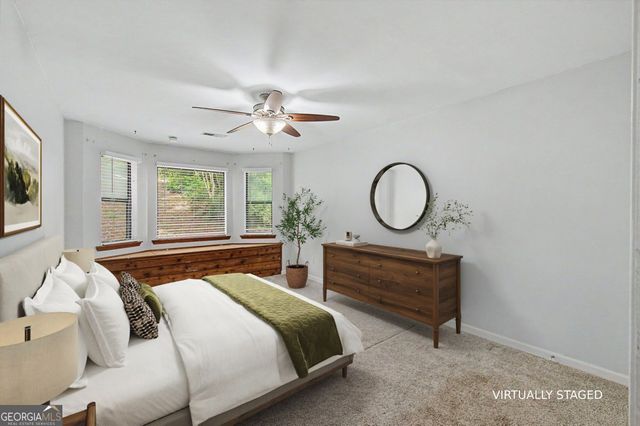 251 Paces Lakes Drive, Dallas, GA 30157