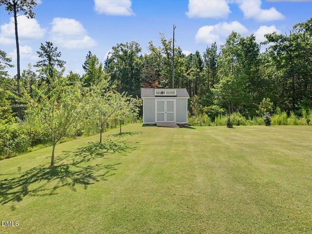 137 Treeline Court, Holly Springs, NC 27540