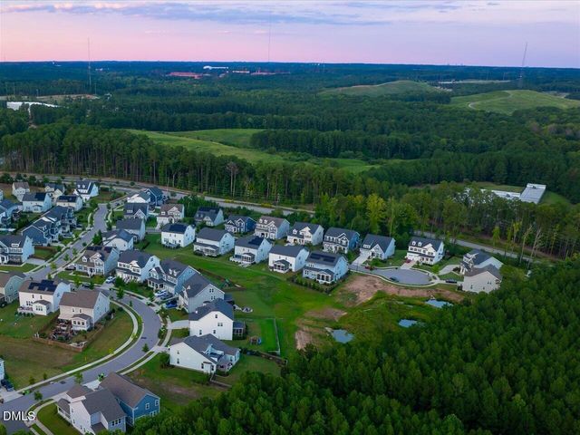 137 Treeline Court, Holly Springs, NC 27540
