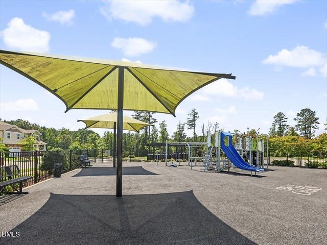 137 Treeline Court, Holly Springs, NC 27540