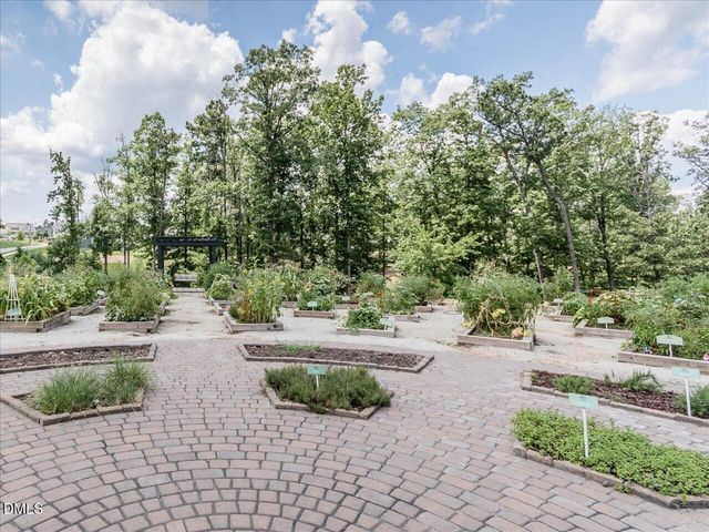 137 Treeline Court, Holly Springs, NC 27540