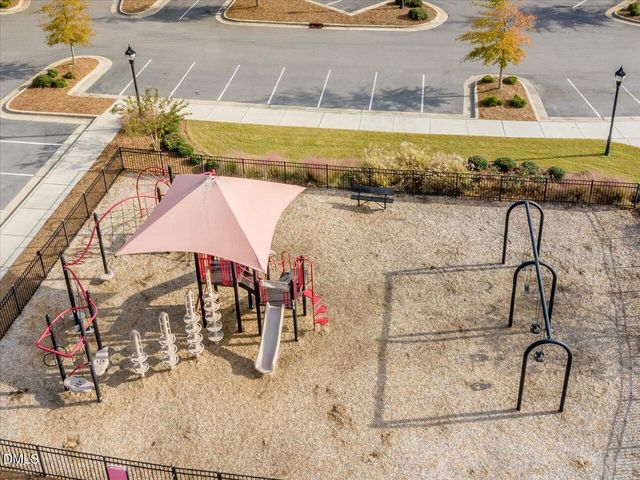 137 Treeline Court, Holly Springs, NC 27540