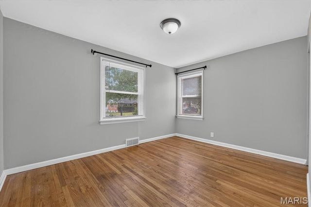 1971 Vinita Drive, St Louis, MO 63114