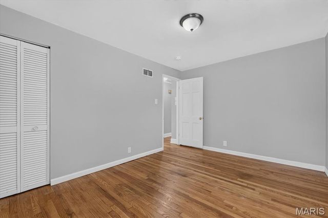 1971 Vinita Drive, St Louis, MO 63114