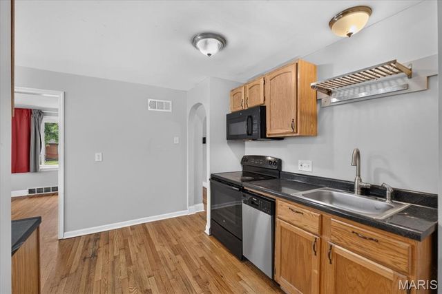 1971 Vinita Drive, St Louis, MO 63114