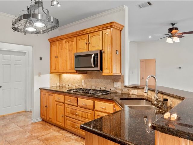 14856 Fm 59, Athens, TX 75751