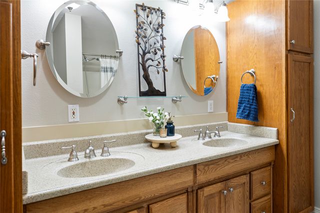 364 Twin Creek Drive, Azle, TX 76020