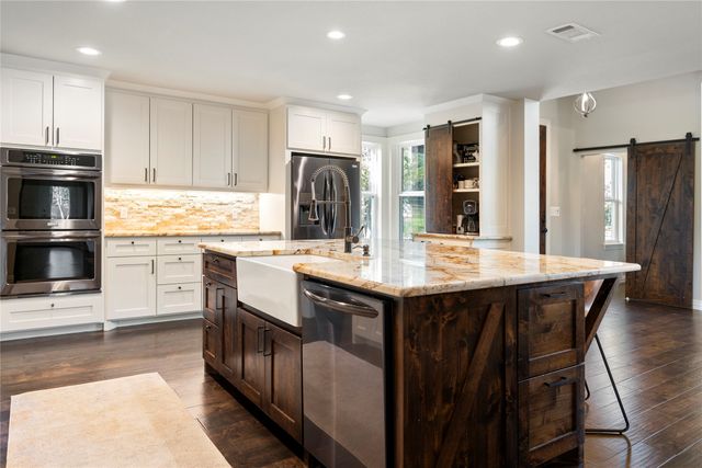 364 Twin Creek Drive, Azle, TX 76020