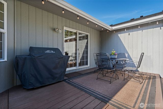 15112 Champion Estates Drive SE, Yelm, WA 98597