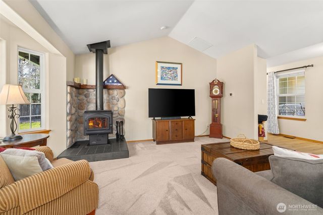 15112 Champion Estates Drive SE, Yelm, WA 98597