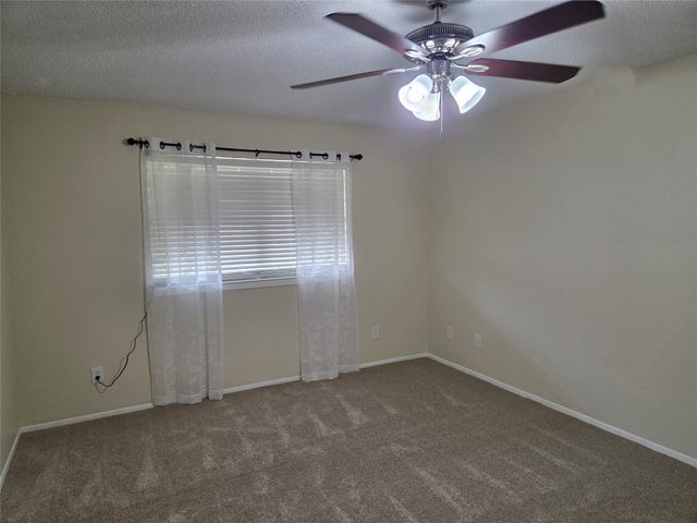 1104 W 13th, Bonham, TX 75418