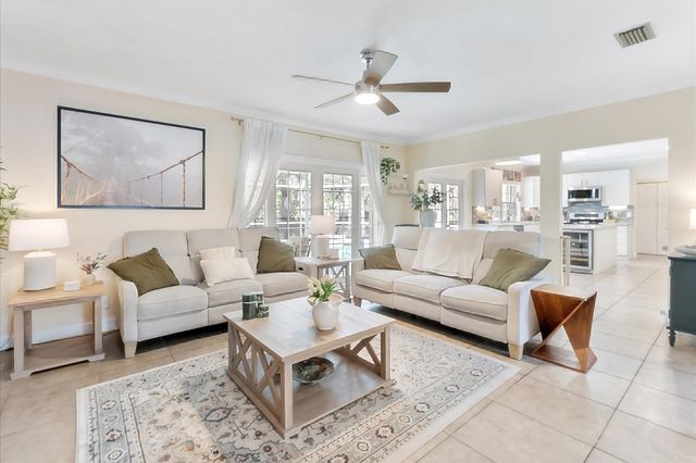 7617 Parkview Way, Coral Springs, FL 33065