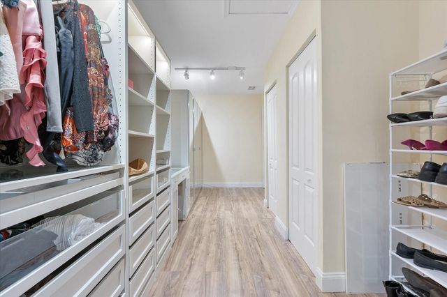 7617 Parkview Way, Coral Springs, FL 33065