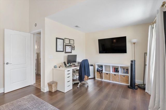 7617 Parkview Way, Coral Springs, FL 33065