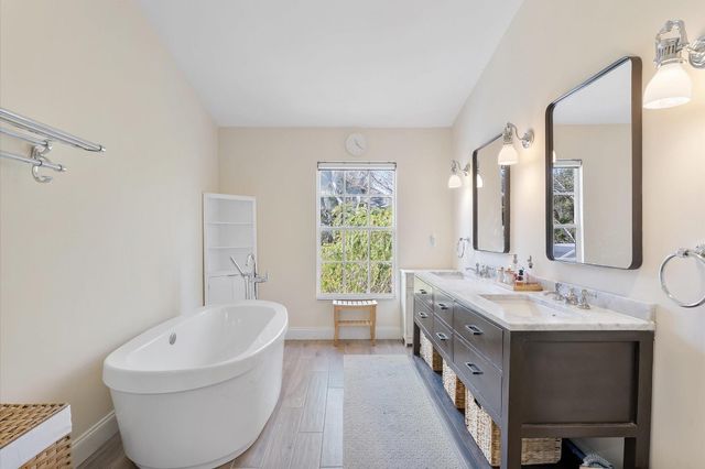 7617 Parkview Way, Coral Springs, FL 33065