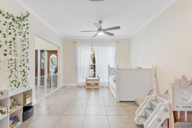 7617 Parkview Way, Coral Springs, FL 33065