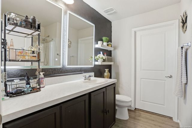 7131 Cozy Run, San Antonio, TX 78218