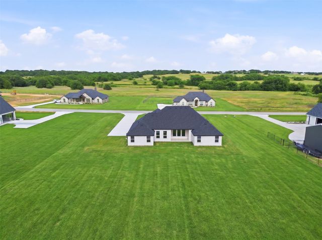 1041 Arbor Vista Drive, Azle, TX 76020
