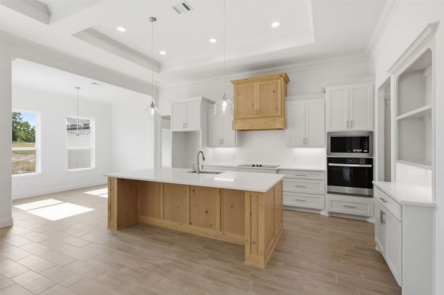 1041 Arbor Vista Drive, Azle, TX 76020