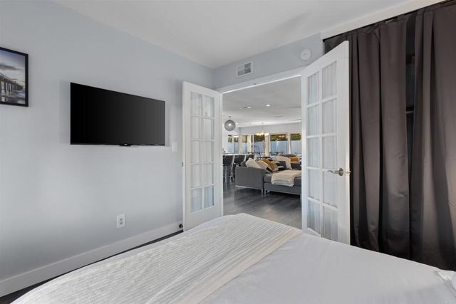 110 Turner Avenue, Encinitas, CA 92024