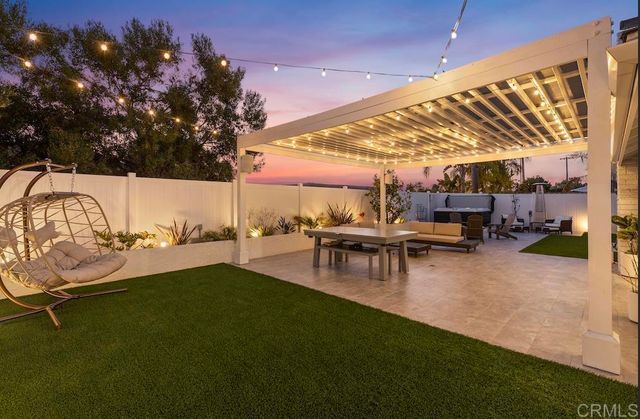 110 Turner Avenue, Encinitas, CA 92024