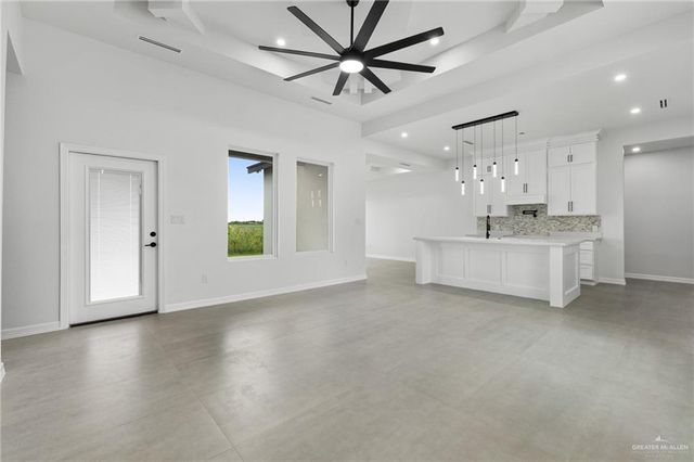 526 Oriole Drive, Los Fresnos, TX 78568