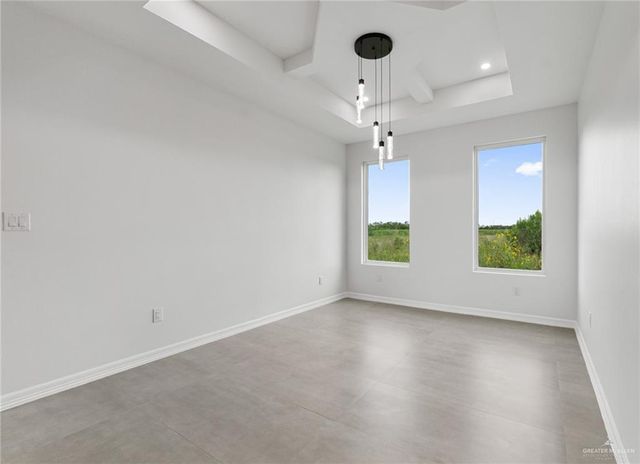 526 Oriole Drive, Los Fresnos, TX 78568