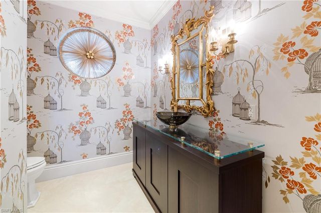 1400 Gulf Shore BLVD N # 201, Naples, FL 34102