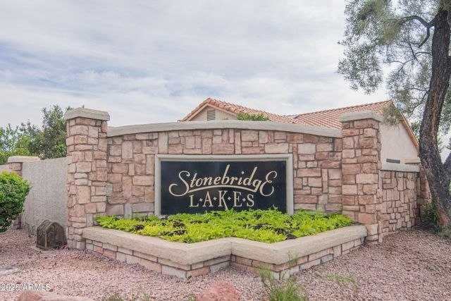 325 N La Arboleta Drive, Gilbert, AZ 85234