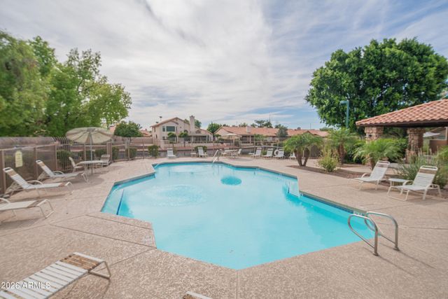 325 N La Arboleta Drive, Gilbert, AZ 85234