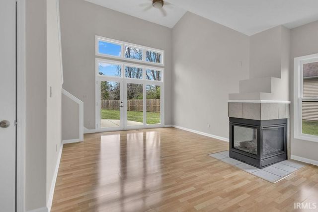 3821 Tamarron Dr, Bloomington, IN 47408