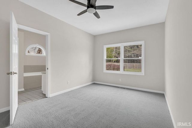 3821 Tamarron Dr, Bloomington, IN 47408