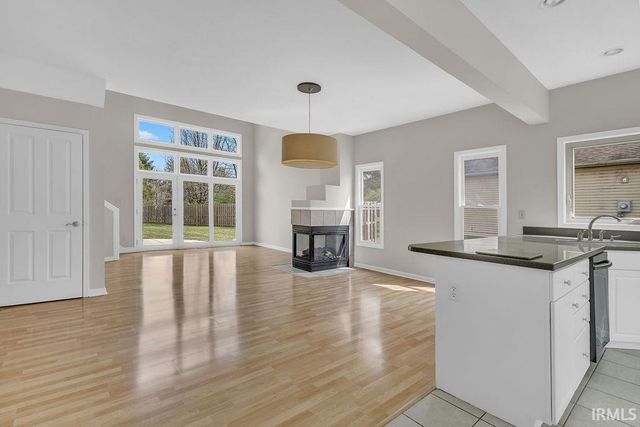 3821 Tamarron Dr, Bloomington, IN 47408