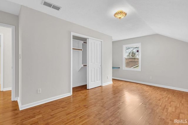 3821 Tamarron Dr, Bloomington, IN 47408