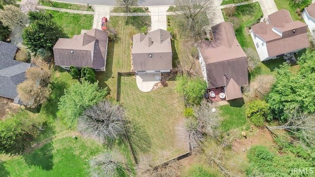 3821 Tamarron Dr, Bloomington, IN 47408