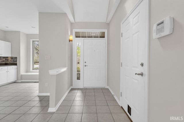 3821 Tamarron Dr, Bloomington, IN 47408