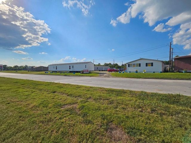 3733 N Alexander, Baytown, TX 77520