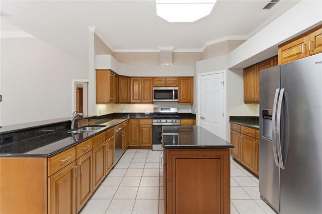 5117 NW 78 PLACE, Gainesville, FL 32653