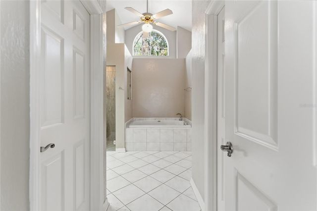 5117 NW 78 PLACE, Gainesville, FL 32653