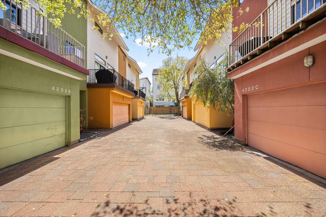 4202 Spencer Street A, Houston, TX 77007