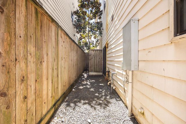 4202 Spencer Street A, Houston, TX 77007