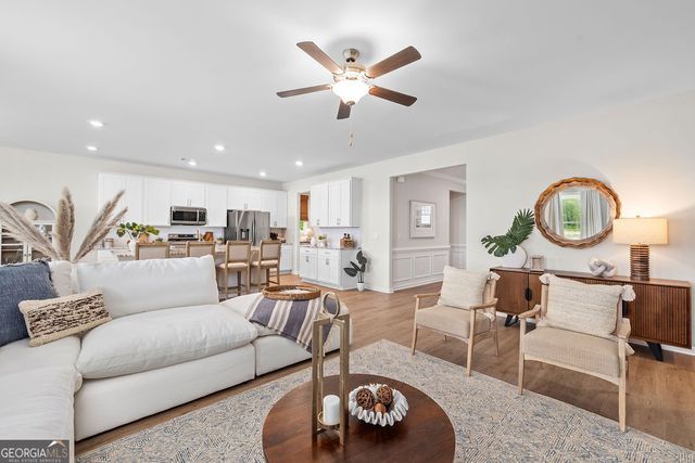 100 Pioneer Way, Kingsland, GA 31548