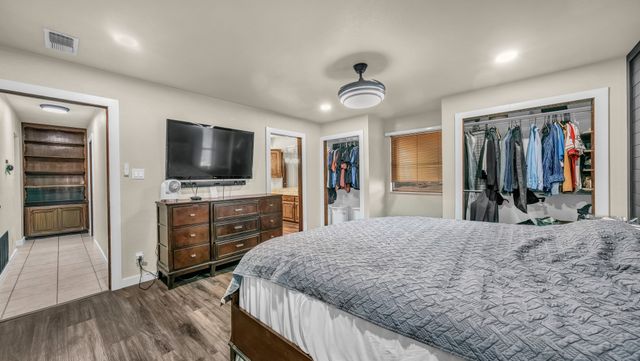 101 Meadow Court, Weatherford, TX 76086