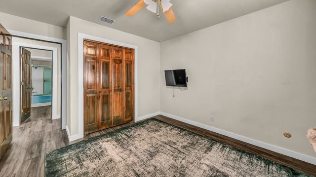 101 Meadow Court, Weatherford, TX 76086