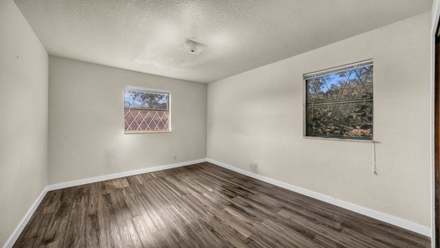 101 Meadow Court, Weatherford, TX 76086