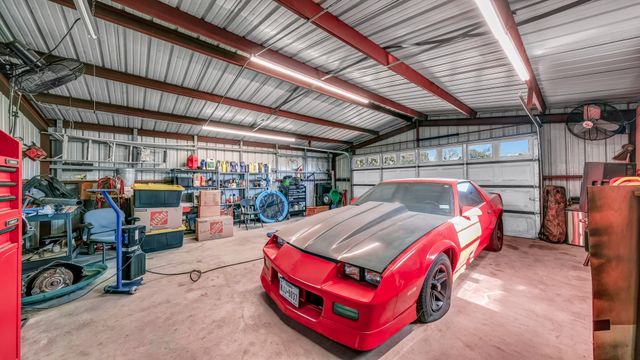 101 Meadow Court, Weatherford, TX 76086