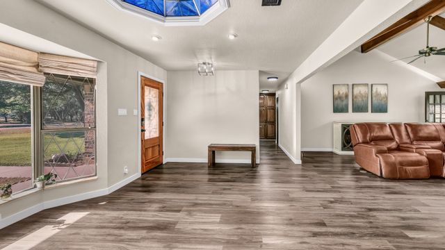 101 Meadow Court, Weatherford, TX 76086