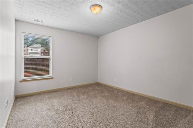 867 Crested Hawk Trail, Sugar Hill, GA 30518