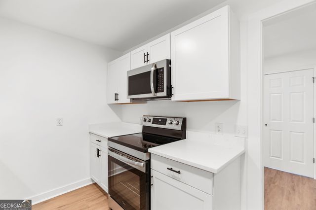 204 White Street, Hogansville, GA 30230