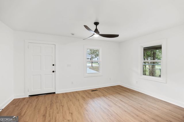 204 White Street, Hogansville, GA 30230